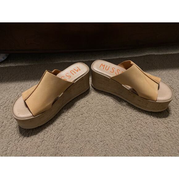 Women's Musse & Cloud platform Sandals size 37 (6) - Picture 3 of 5